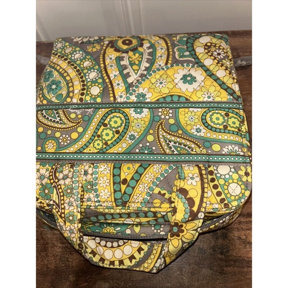 Vera Bradley lot : Wallet, 2 Zip Cases, Wristlet And Tech Case - Picture 3 of 12